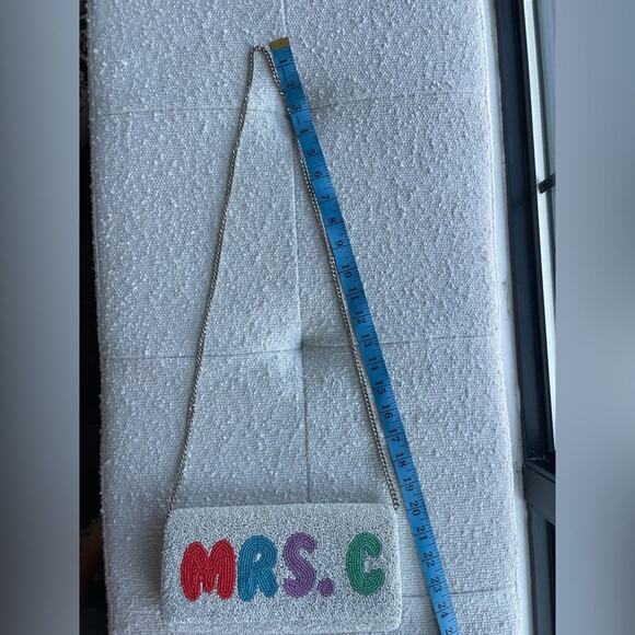 Island To East Side Mrs. C Clutch - Picture 10 of 10